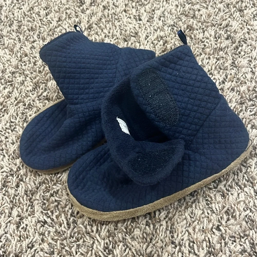 OLD NAVY slipper boots